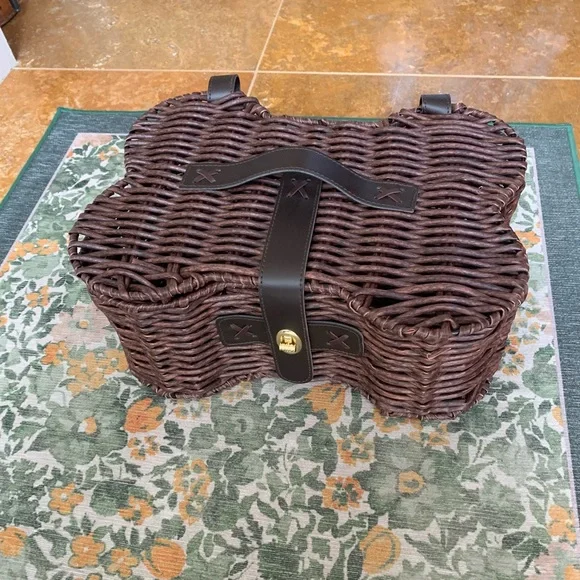 Both Brown Wicker Pet Dog Bone Baskets dog or cat supply storage bins - Picture 6 of 16